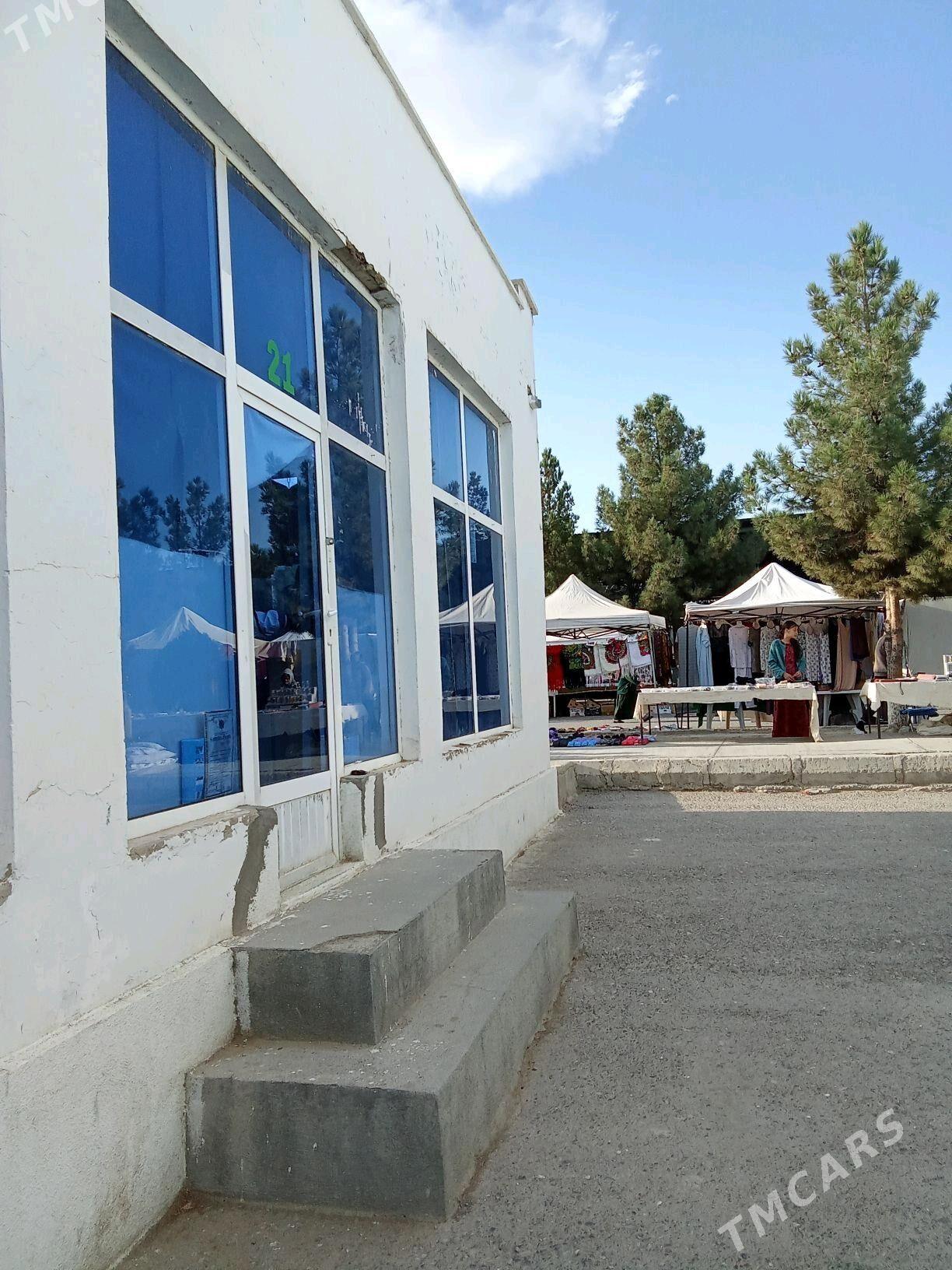 Bäherden bazar magazzyn satlyk - Бахарден - img 3