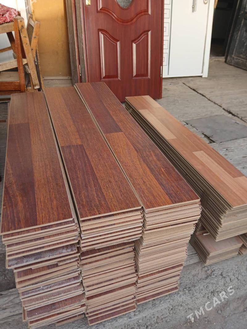 LAMINANT - Гаудан "В" - img 5