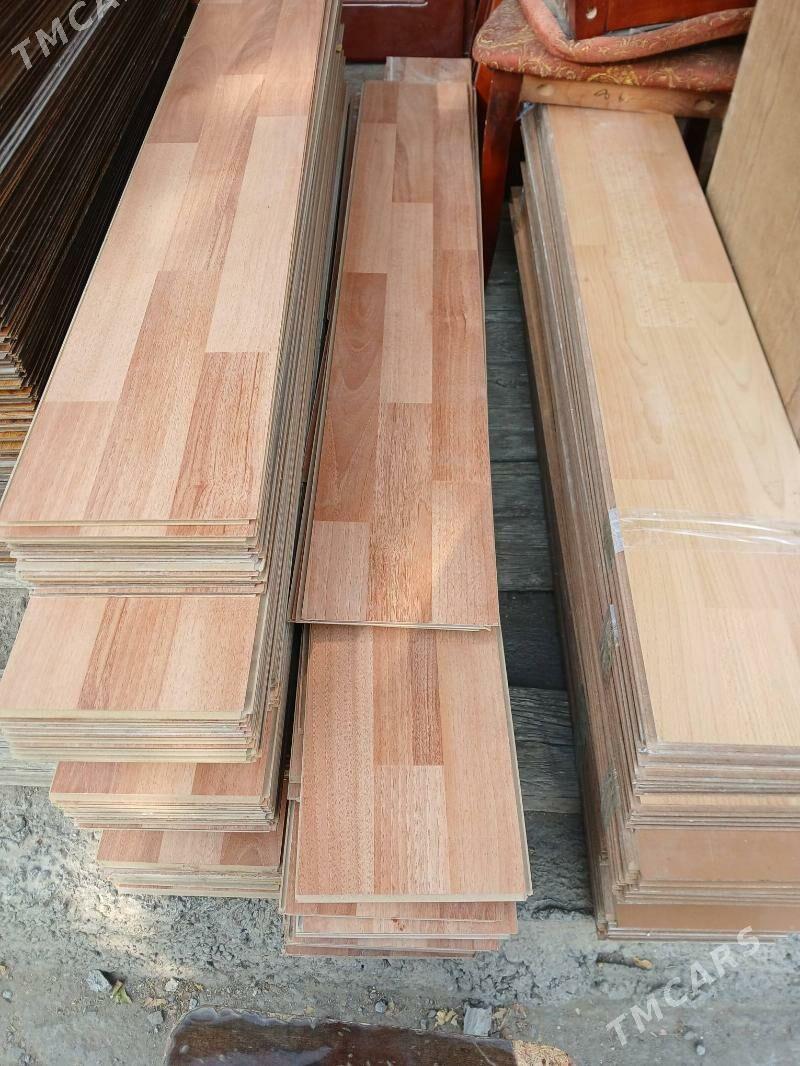 LAMINANT - Гаудан "В" - img 2