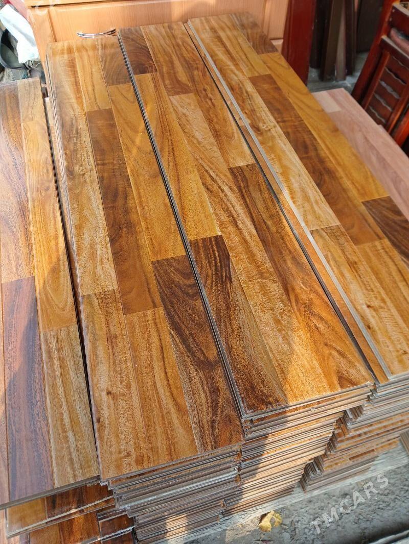 LAMINANT - Гаудан "В" - img 3