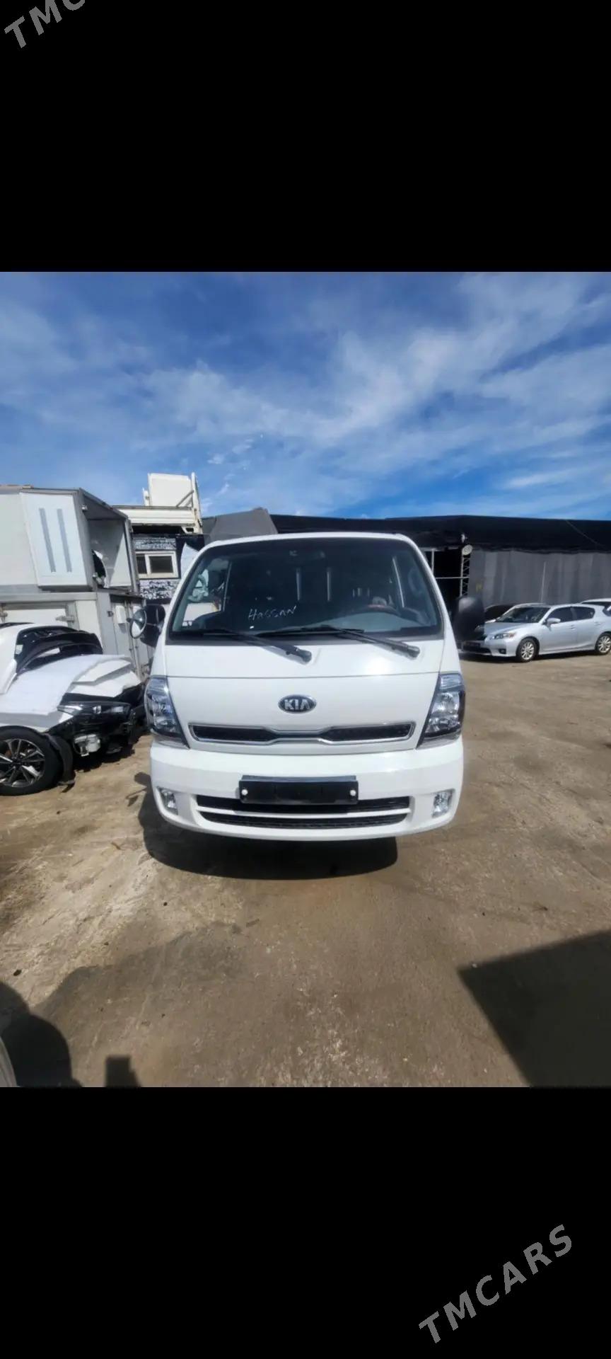 Kia Bongo 2020 - 260 000 TMT - Дашогуз - img 2