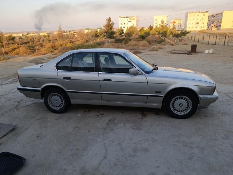 BMW 5 Series 1990 - 55 000 TMT - Hazar - img 3