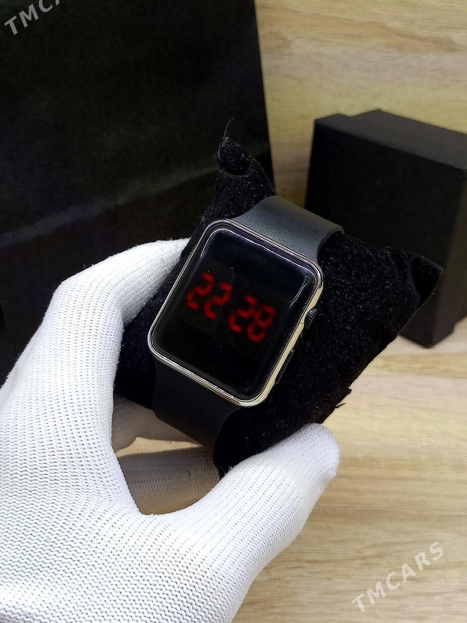 Led sagat часы - Гаудан "В" - img 1