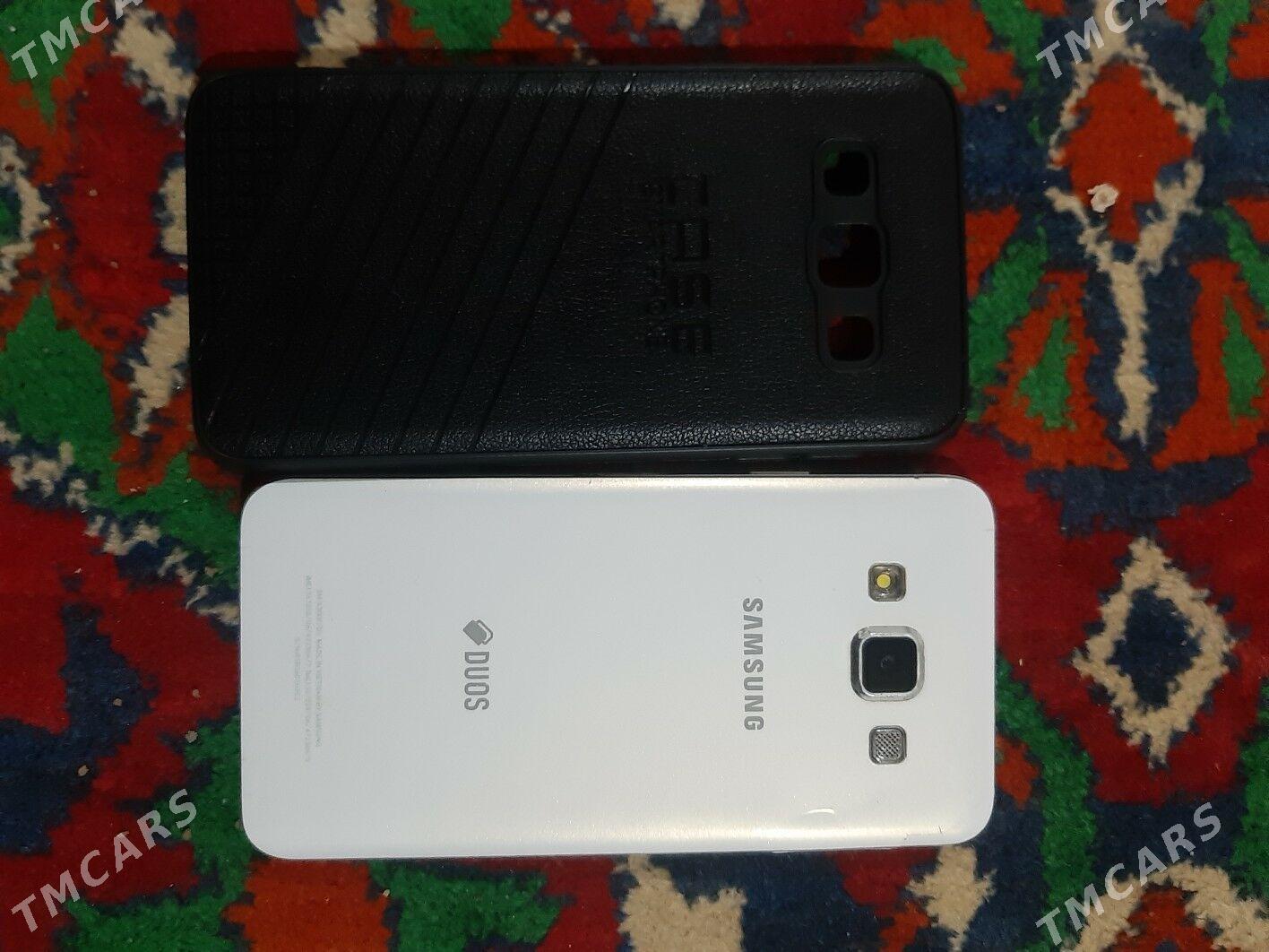 Samsung A3 2015 - Мары - img 2