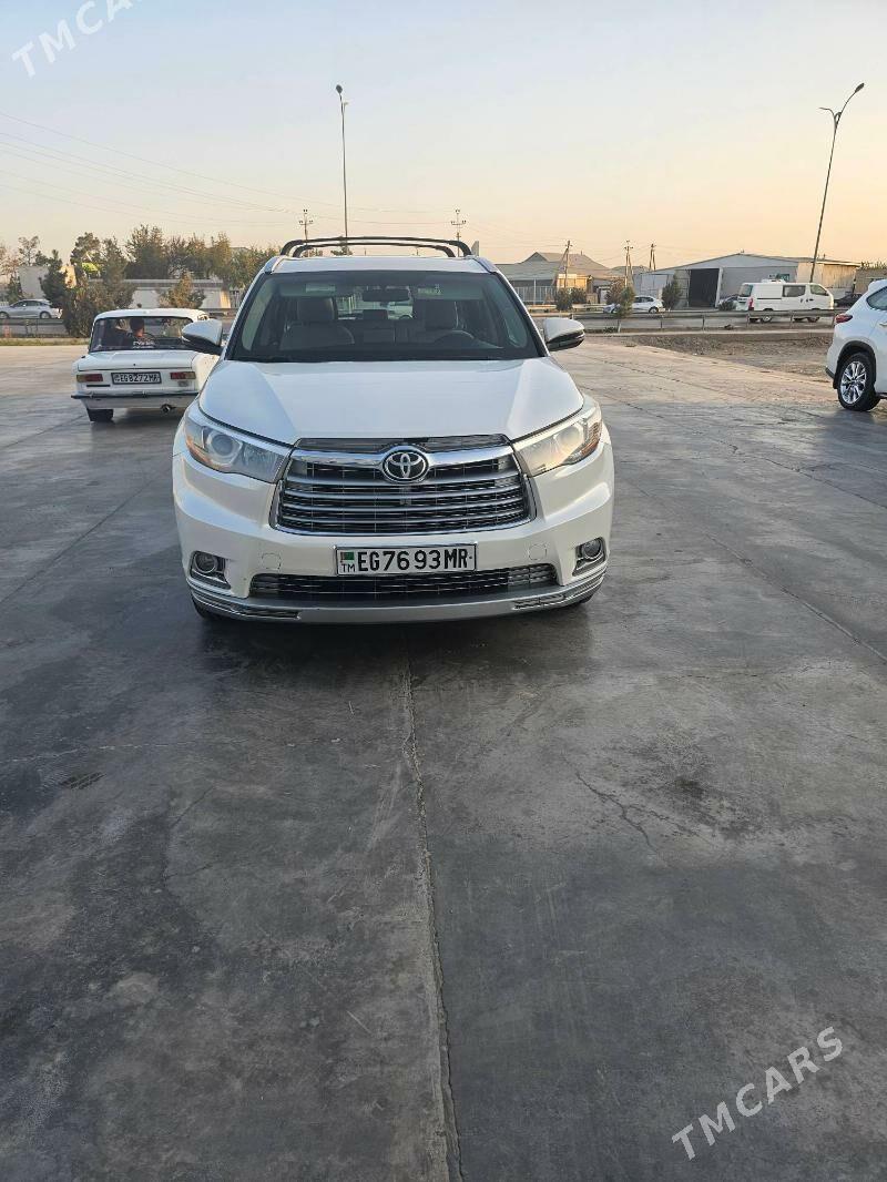 Toyota Highlander 2016 - 400 000 TMT - Мары - img 4