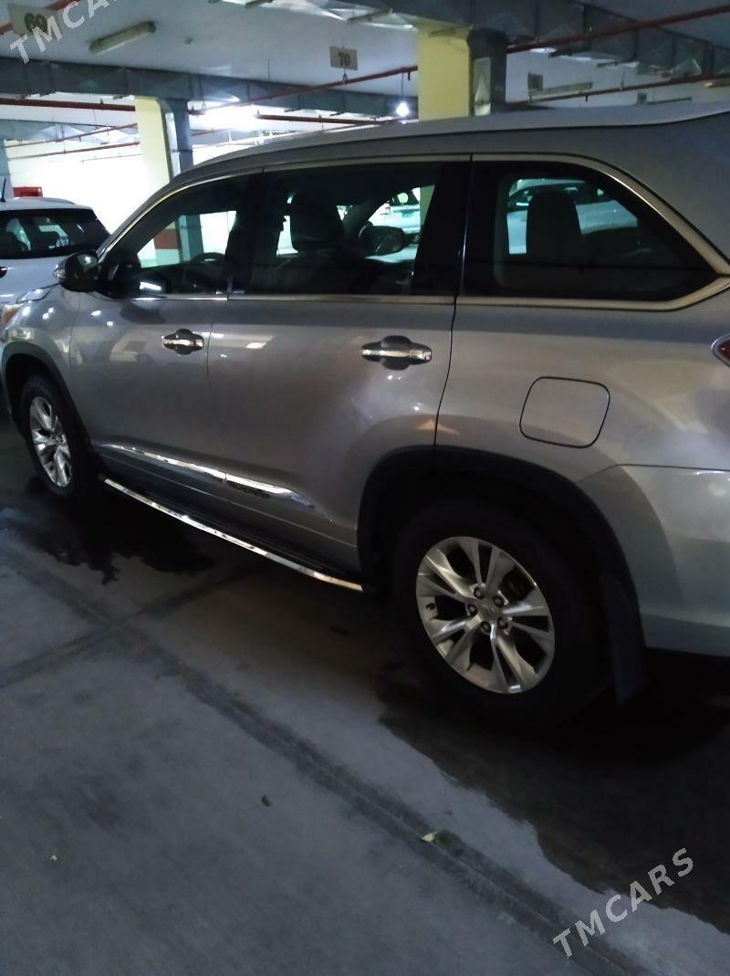 Toyota Highlander 2015 - 380 000 TMT - Ашхабад - img 2