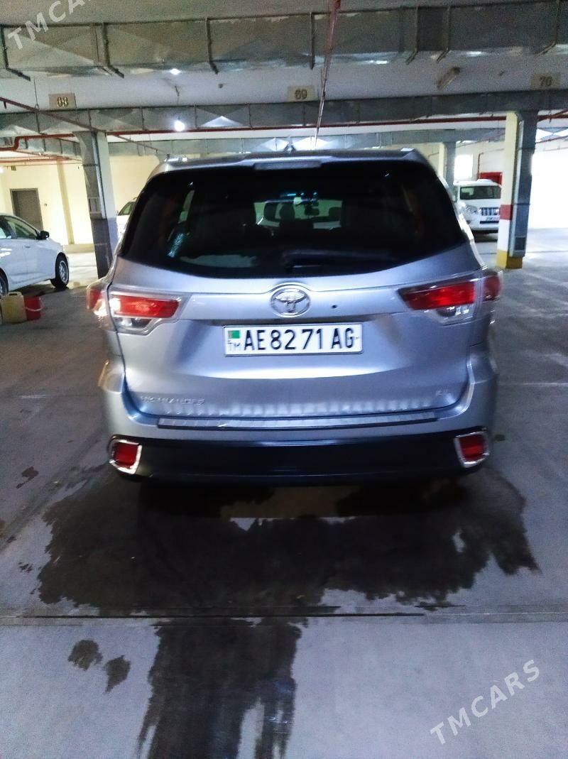 Toyota Highlander 2015 - 380 000 TMT - Ашхабад - img 4