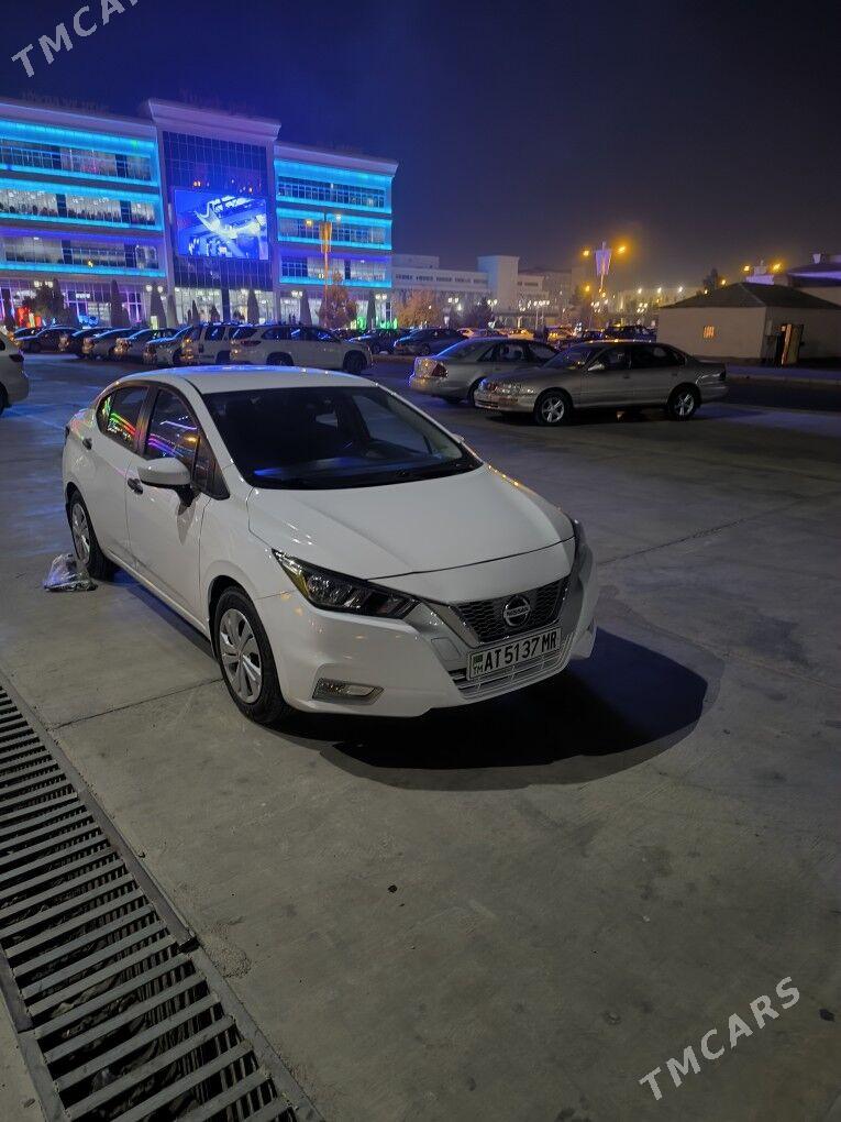 Nissan Versa 2022 - 200 000 TMT - Мары - img 3