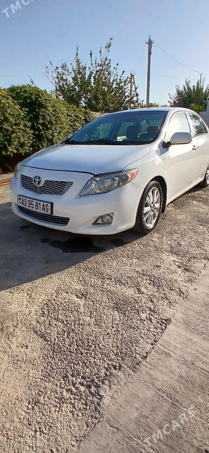 Toyota Corolla 2010 - 152 000 TMT - Ашхабад - img 2