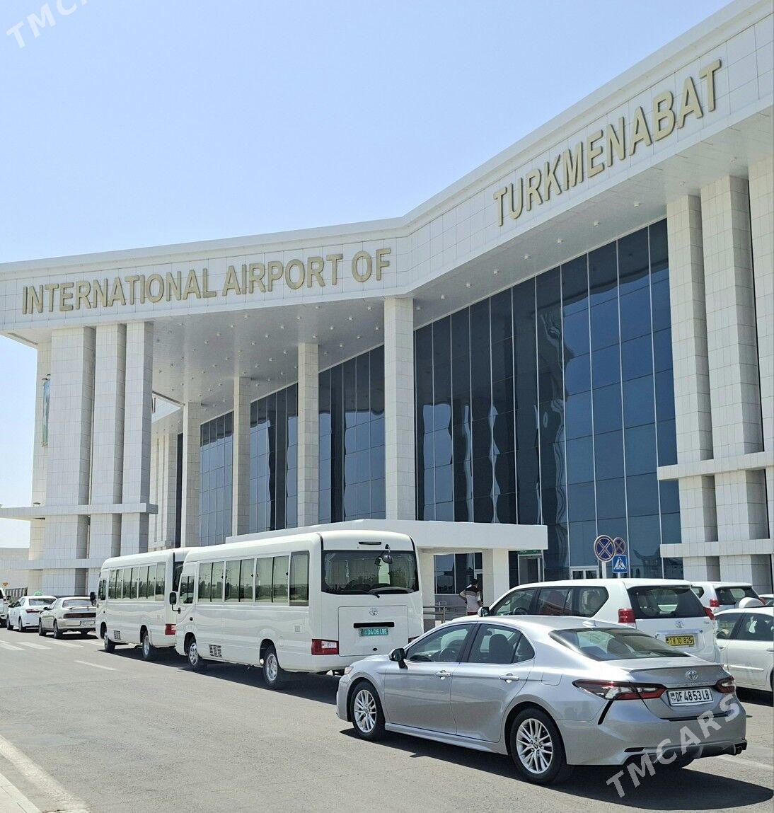 Toyota Camry 2022 - 360 000 TMT - Türkmenabat - img 10