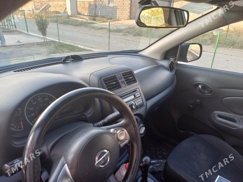 Nissan Versa 2013 - 105 000 TMT - Туркменабат - img 5