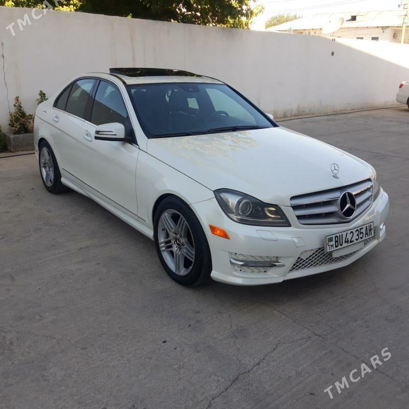 Mercedes-Benz C300 2012 - 200 000 TMT - Änew - img 4