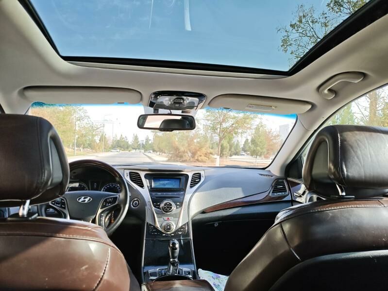 Hyundai Azera 2011 - 189 000 TMT - Aşgabat - img 8