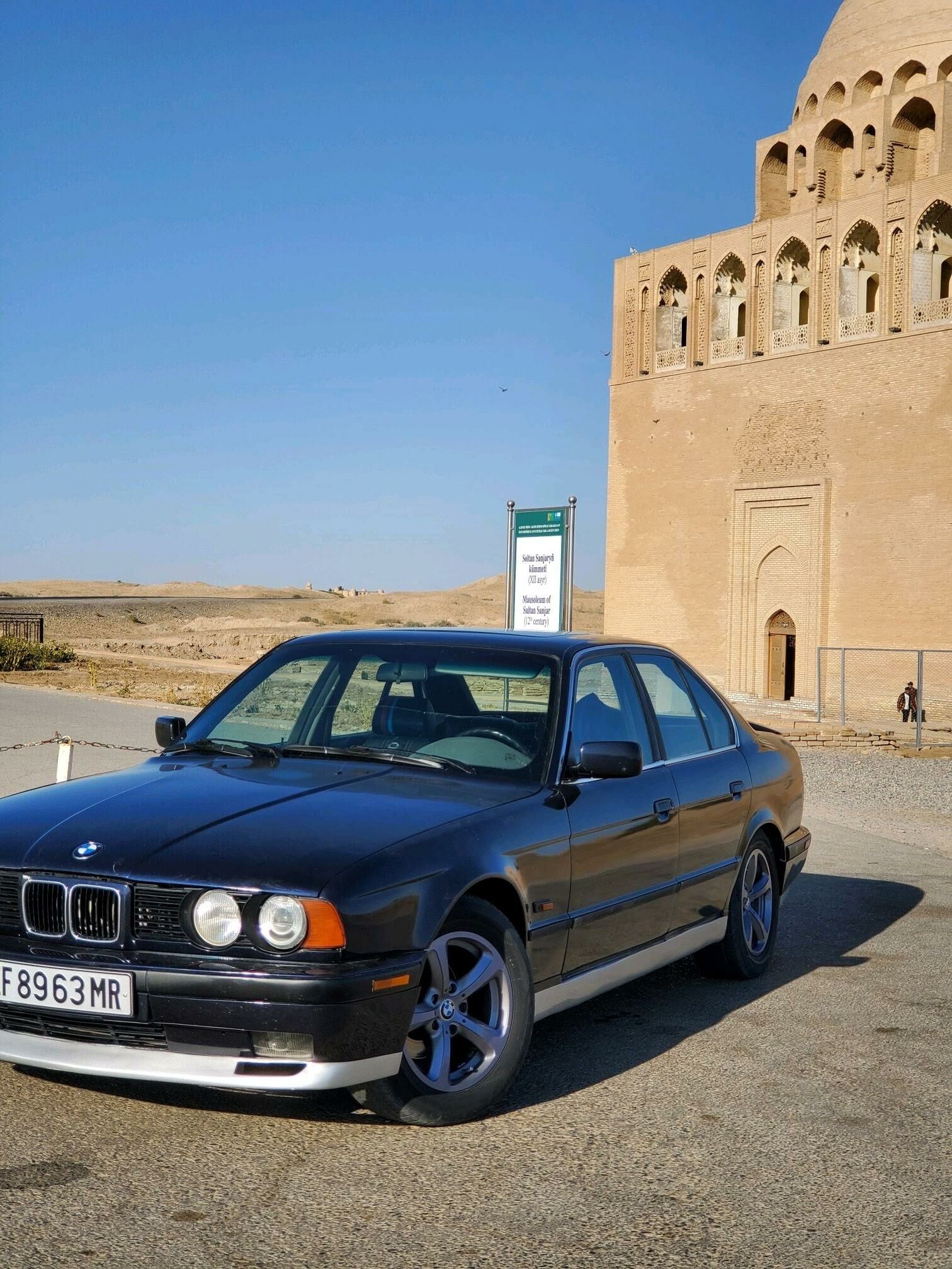 BMW 525 1993 - 75 000 TMT - Mary - img 7