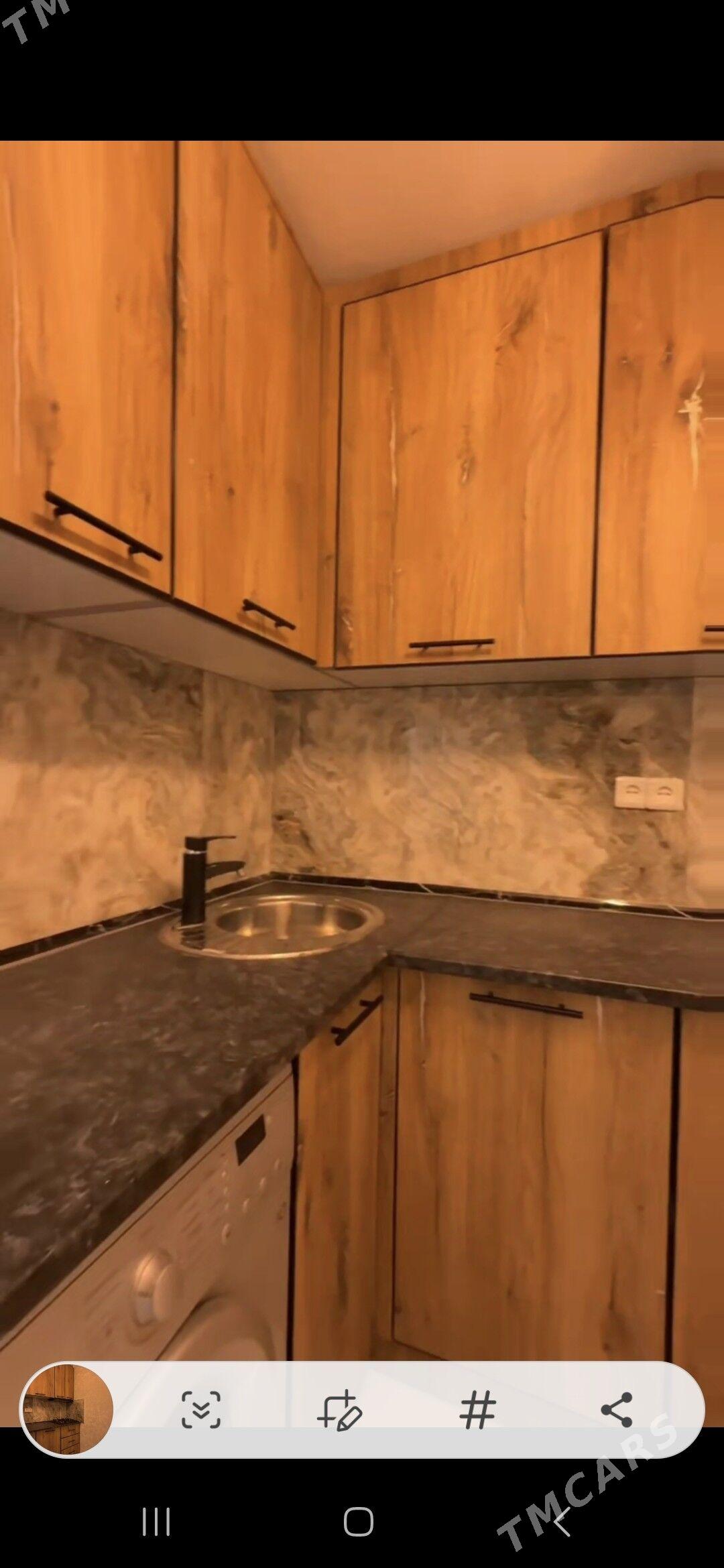 9 мик 2 ком 2 этаж панелька 46 - Ашхабад - img 2