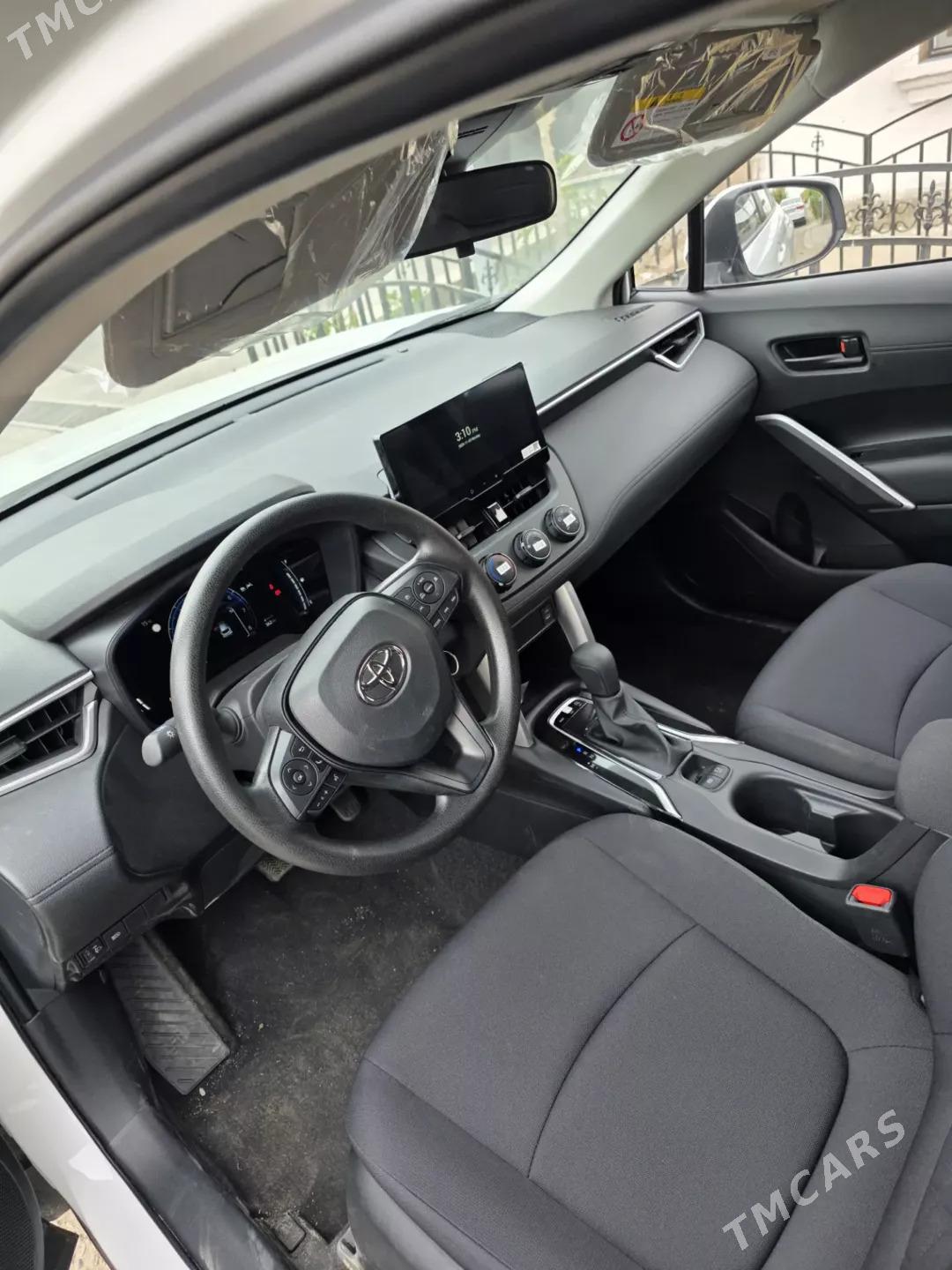 Toyota Corolla Cross 2025 - 405 000 TMT - Türkmenabat - img 6