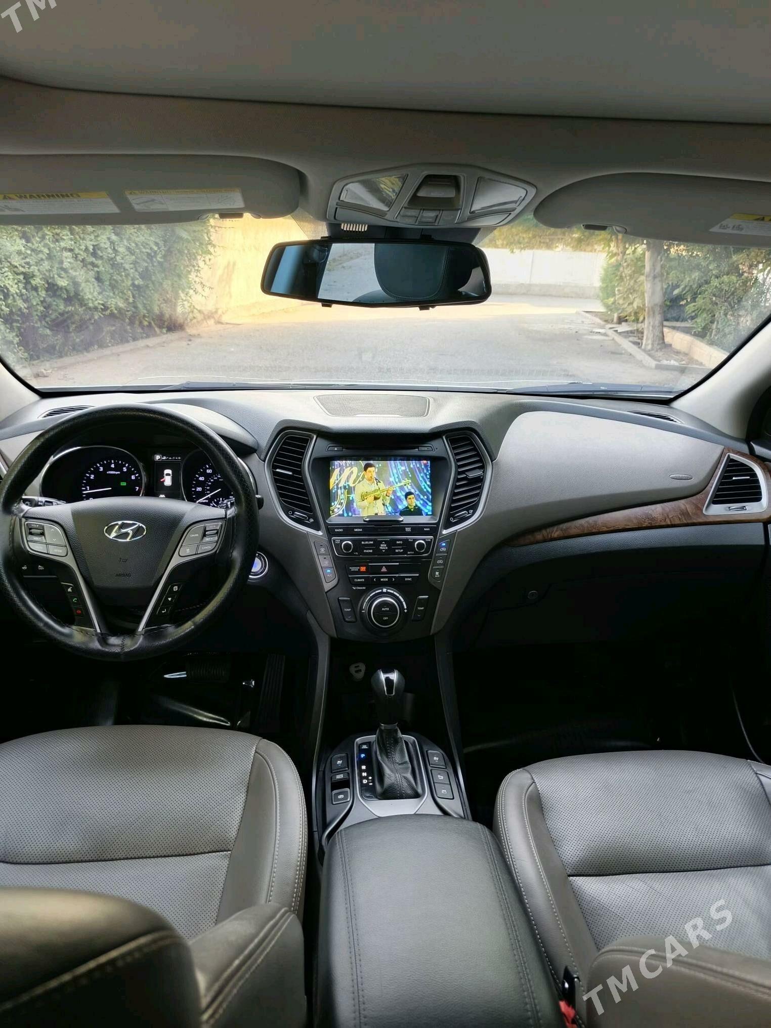 Hyundai Santa Fe 2017 - 335 000 TMT - Aşgabat - img 3