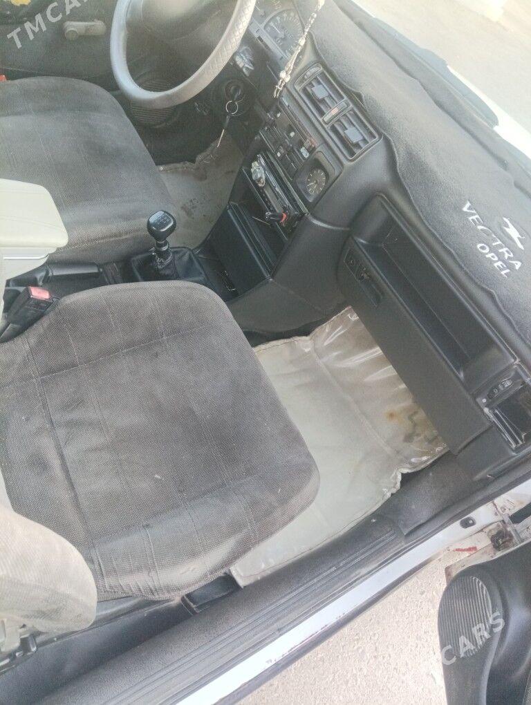 Opel Vectra 1991 - 28 000 TMT - Kerki - img 4