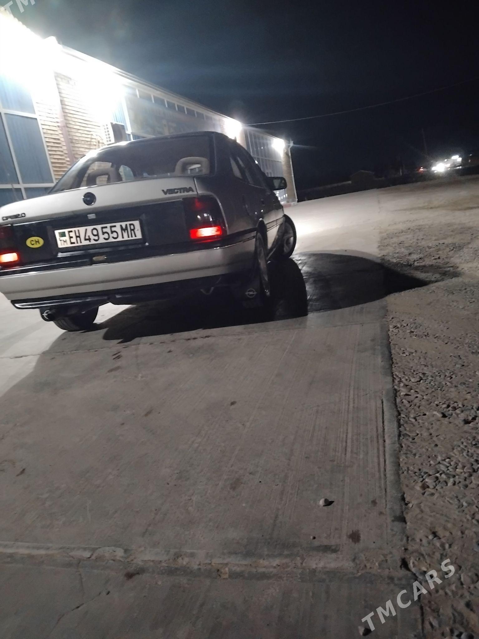 Opel Vectra 1989 - 28 000 TMT - Mary - img 4