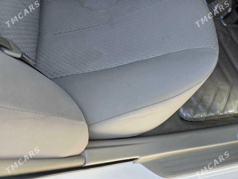Toyota Camry 2010 - 200 000 TMT - Туркменабат - img 8