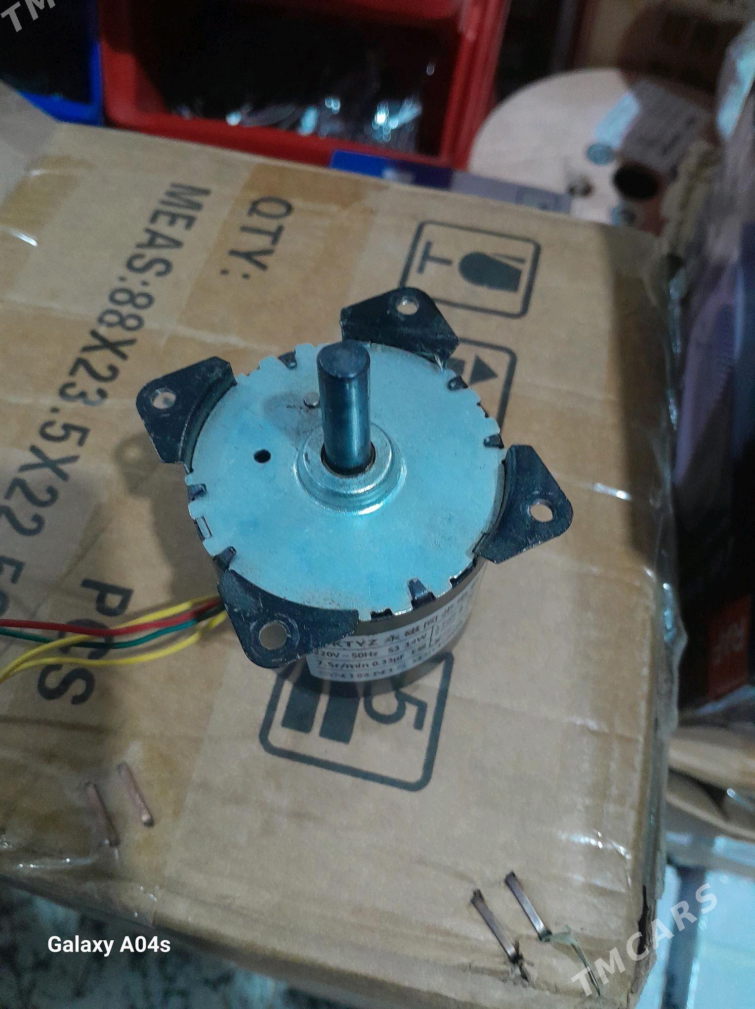 mator giril aparat - Мары - img 2