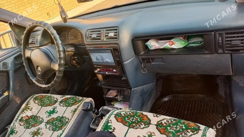 Opel Vectra 1989 - 33 000 TMT - Мары - img 1