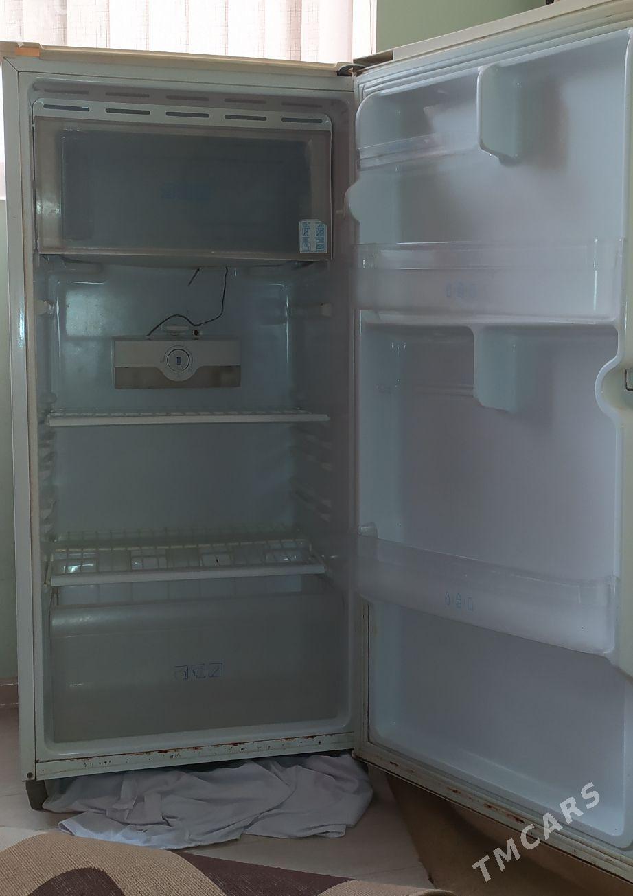 холодильник морозильник - Ruhabat (90-njy razýezd) - img 2