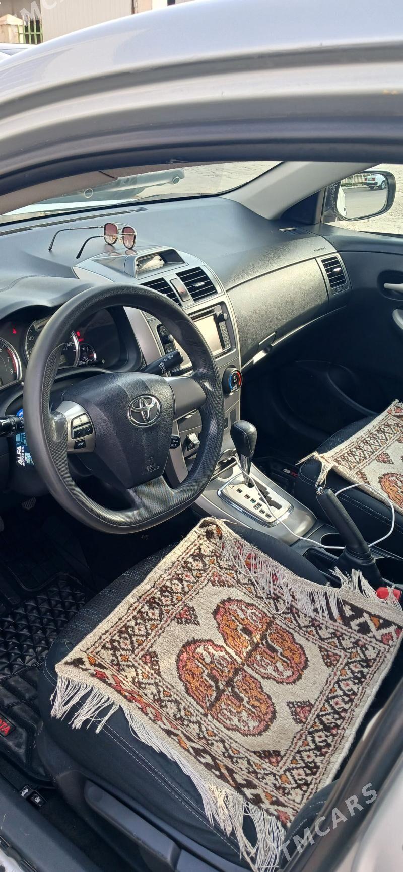 Toyota Corolla 2012 - 190 000 TMT - Ak bugdaý etraby - img 3