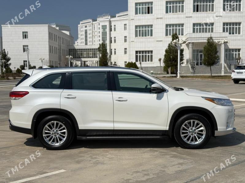 Toyota Highlander 2019 - 470 000 TMT - Ашхабад - img 4