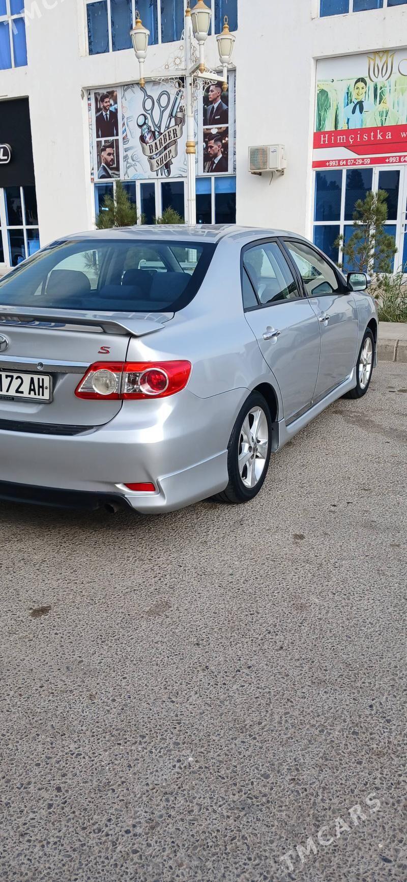 Toyota Corolla 2012 - 190 000 TMT - Ak bugdaý etraby - img 4