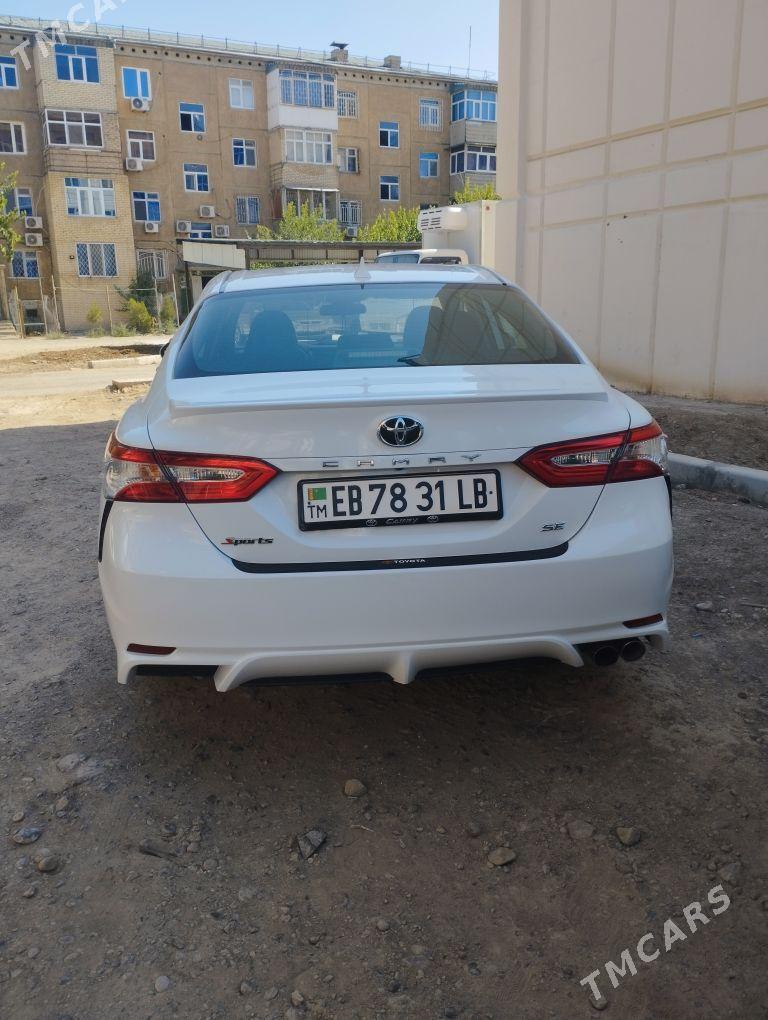 Toyota Camry 2020 - 290 000 TMT - Туркменабат - img 2