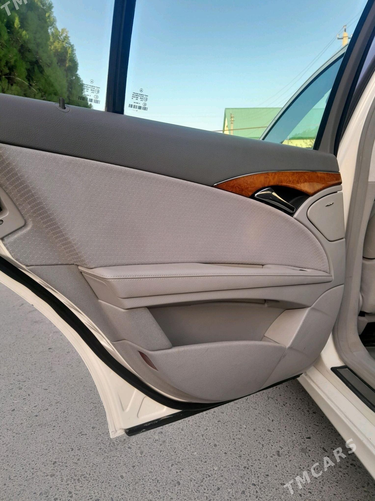 Mercedes-Benz E280 2006 - 140 000 TMT - Чоганлы - img 3