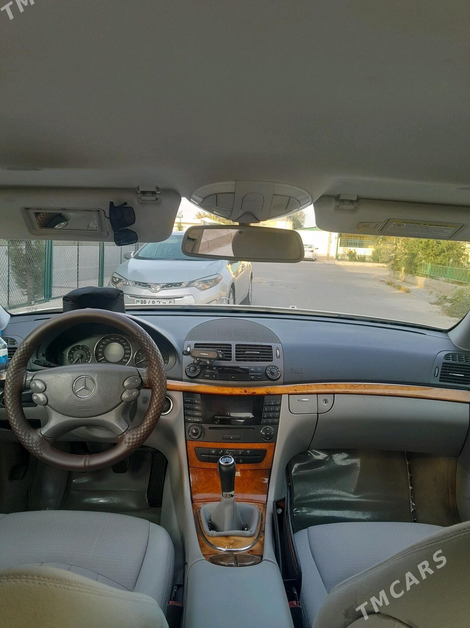 Mercedes-Benz E280 2006 - 140 000 TMT - Чоганлы - img 4