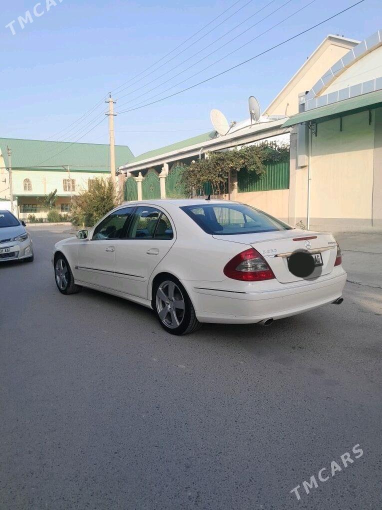 Mercedes-Benz E280 2006 - 140 000 TMT - Чоганлы - img 6
