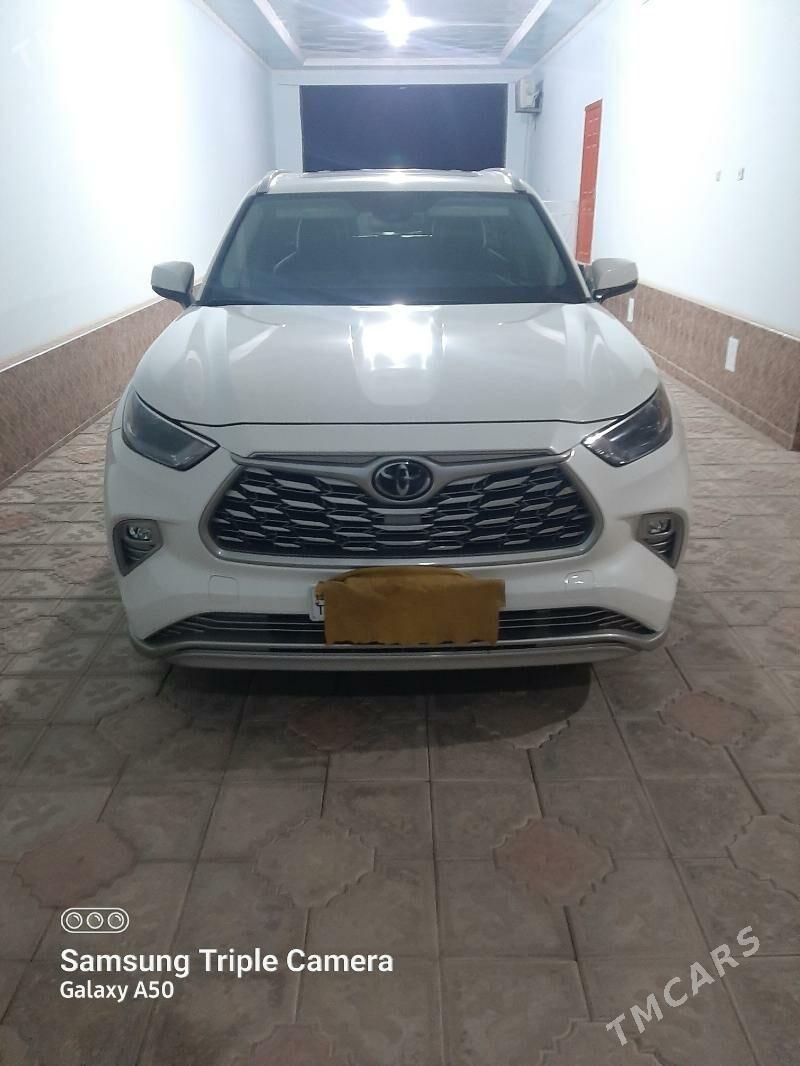 Toyota Highlander 2022 - 650 000 TMT - Kerki - img 4