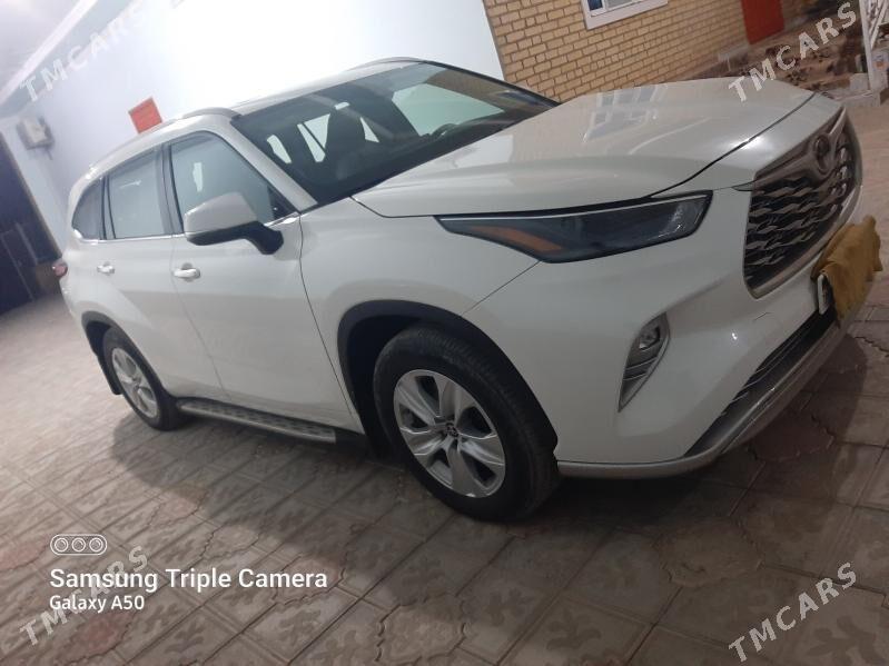 Toyota Highlander 2022 - 650 000 TMT - Kerki - img 2