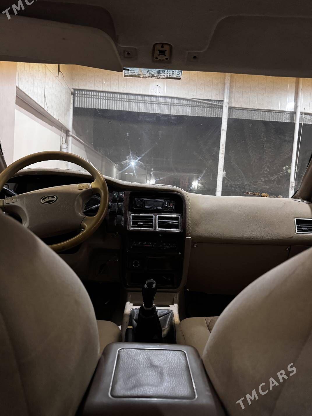 Toyota Hilux 2006 - 75 000 TMT - Baýramaly - img 6