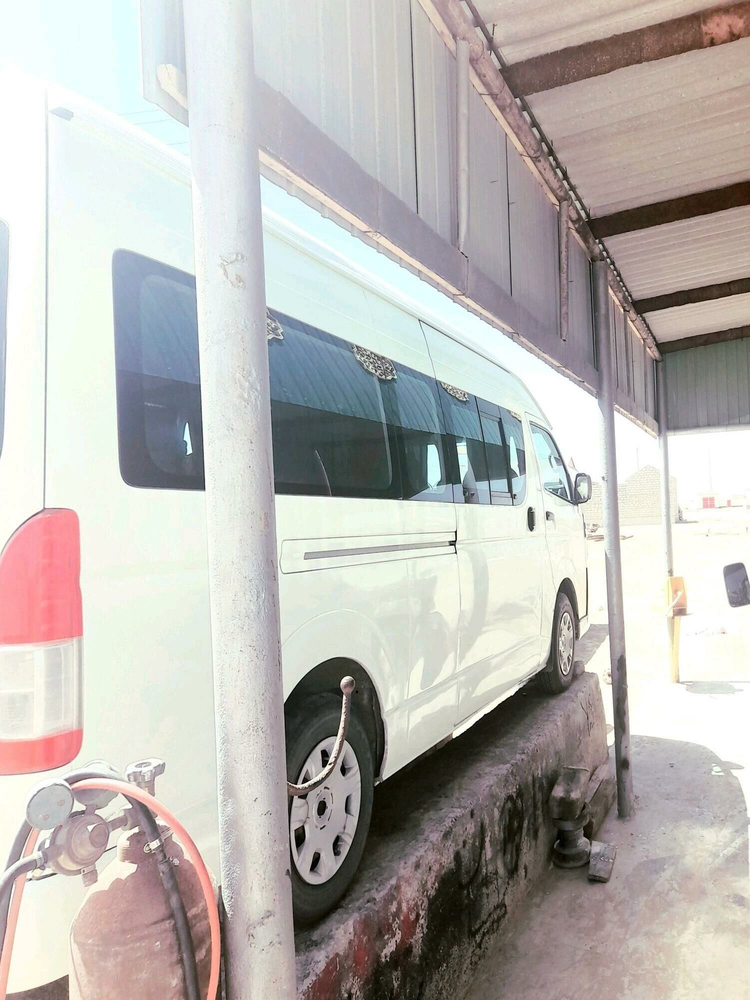 Toyota Hiace 2008 - 300 000 TMT - Balkanabat - img 4