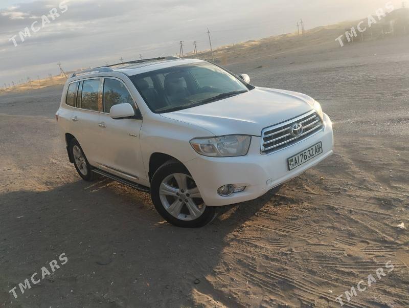 Toyota Highlander 2010 - 280 000 TMT - Ak bugdaý etraby - img 5