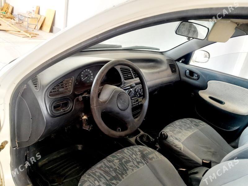 Daewoo Lanos 1998 - 30 000 TMT - Туркменбаши - img 3