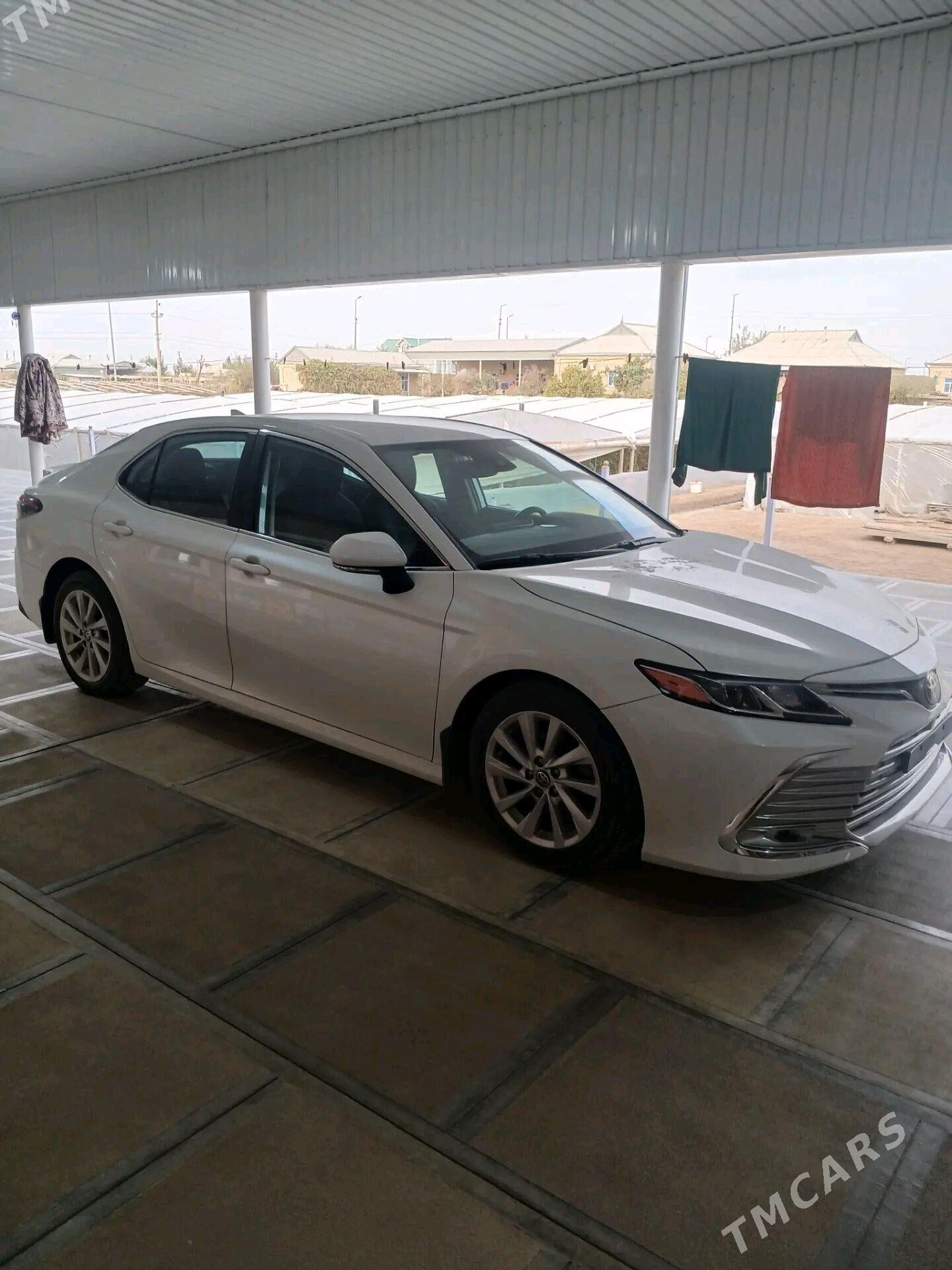 Toyota Camry 2022 - 350 000 TMT - Мары - img 7