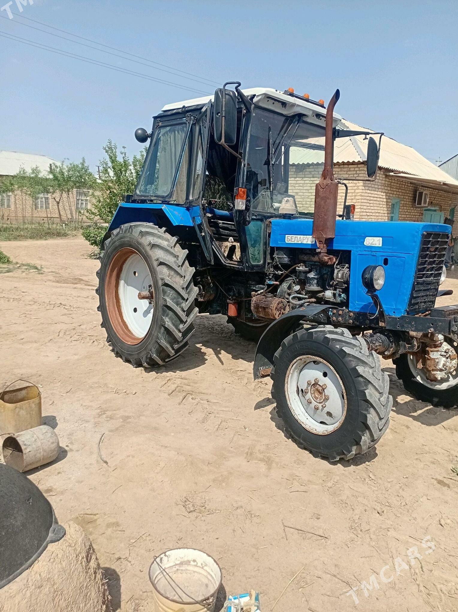 MTZ 82 2009 - 140 000 TMT - Байрамали - img 2