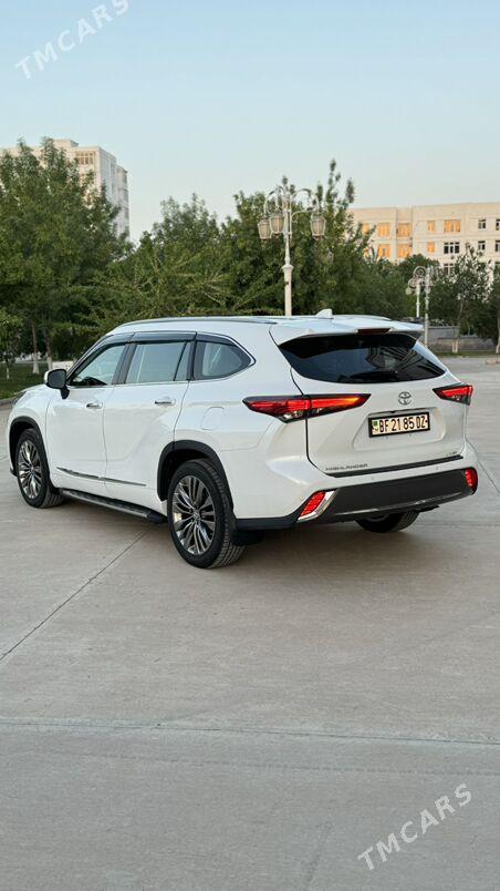 Toyota Highlander 2022 - 550 000 TMT - Дашогуз - img 2