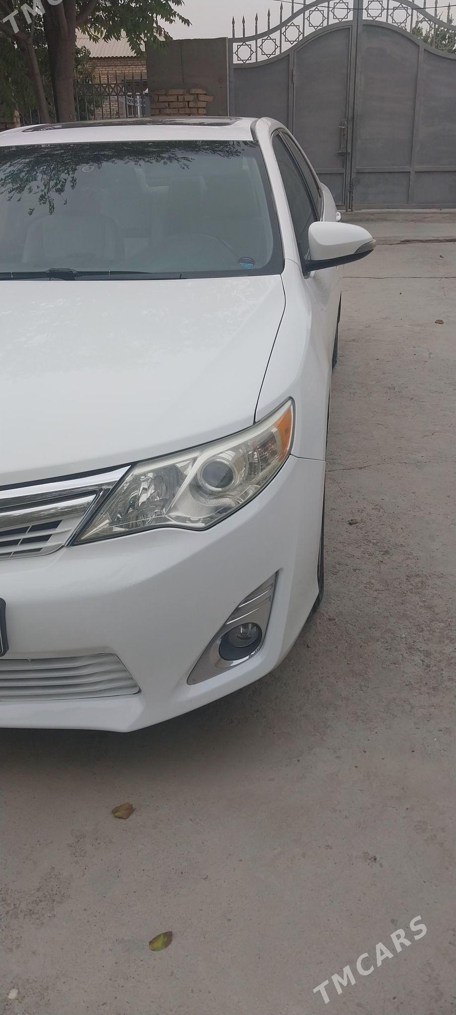 Toyota Camry 2013 - 240 000 TMT - Ашхабад - img 8