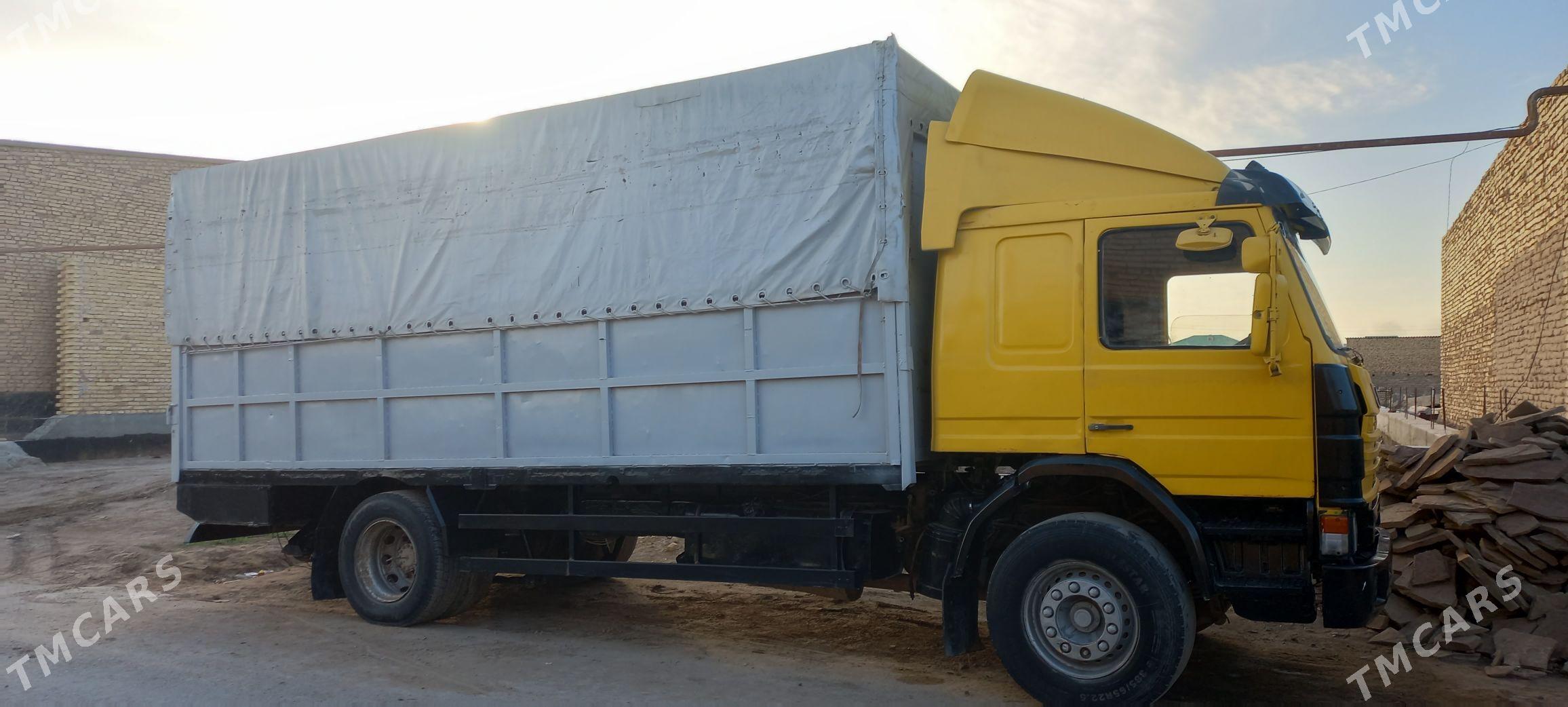 Scania Truck 1990 - 222 000 TMT - Türkmenabat - img 1