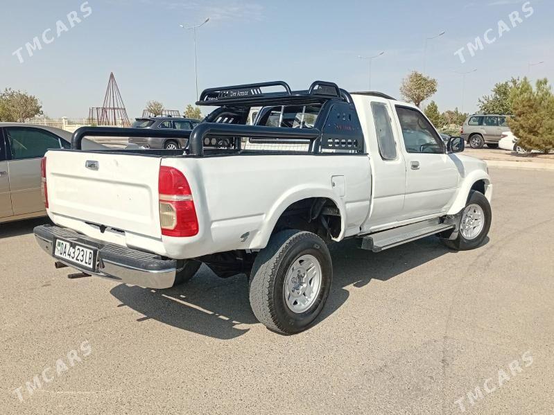 Toyota Hilux 1992 - 110 000 TMT - Jebel - img 5