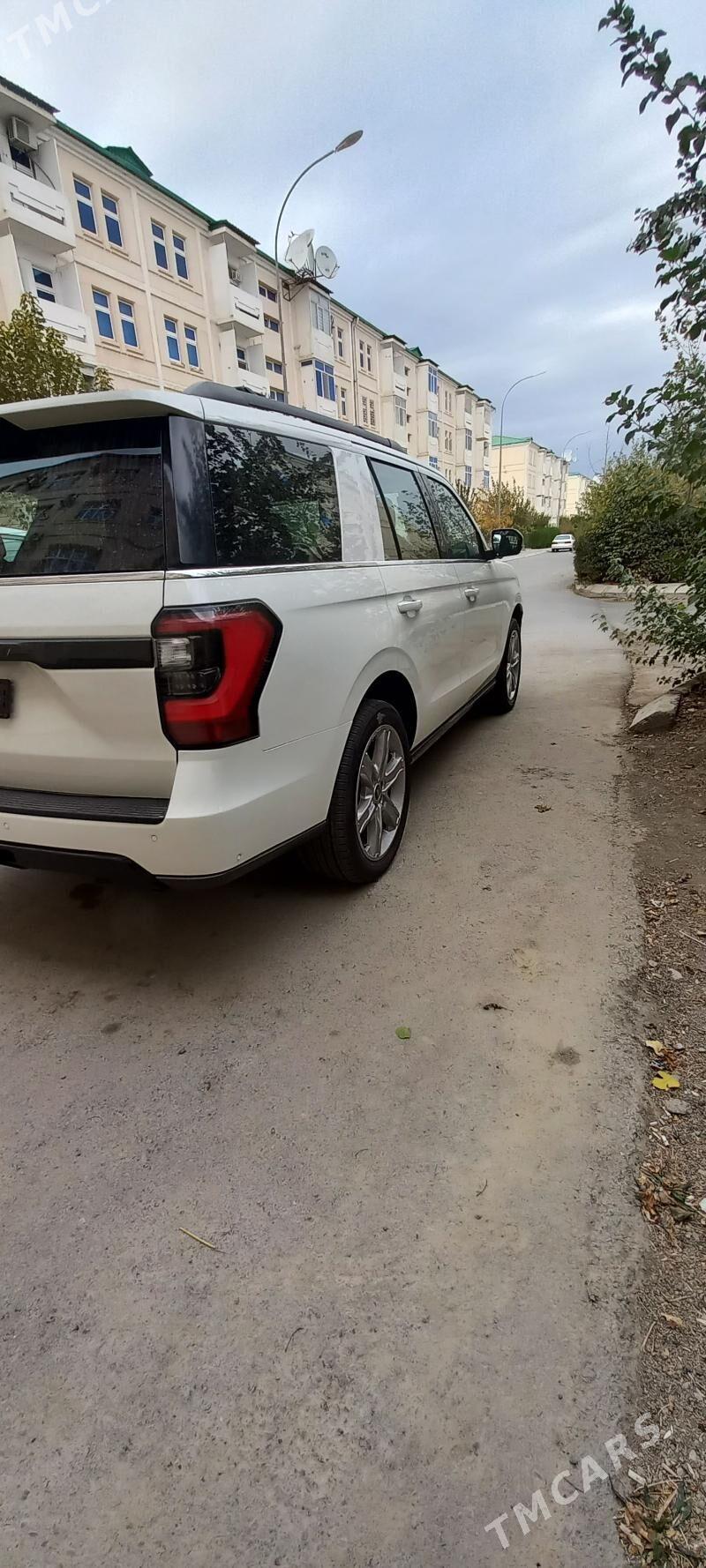 Ford Expedition 2021 - 620 000 TMT - Бузмеин - img 7