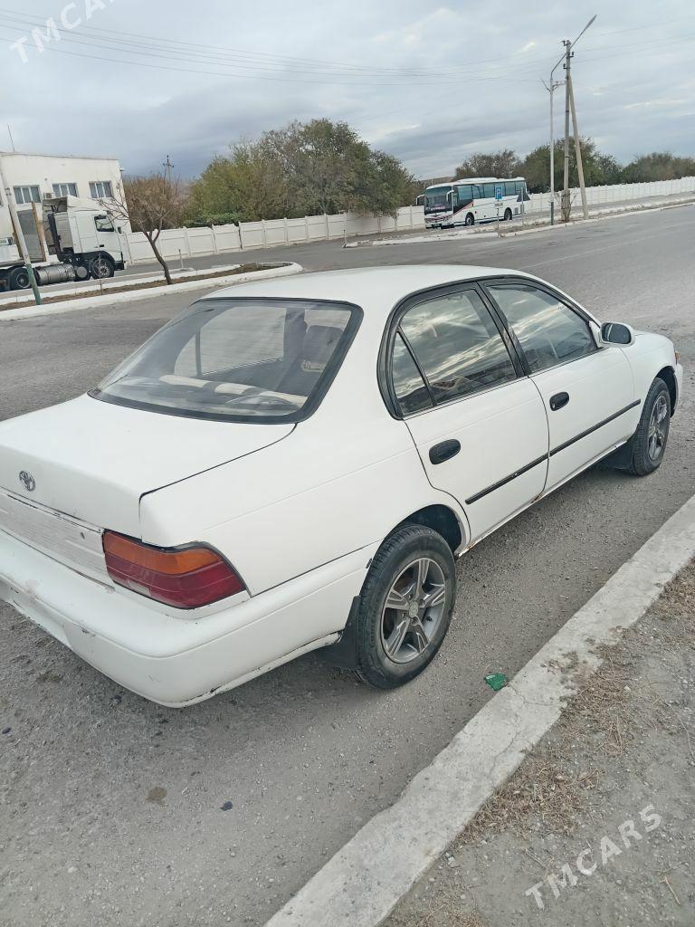 Toyota Corolla 1997 - 65 000 TMT - Балканабат - img 2