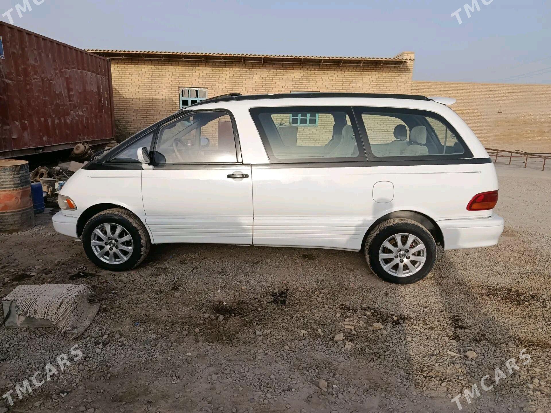 Toyota Previa 1993 - 85 000 TMT - Халач - img 2