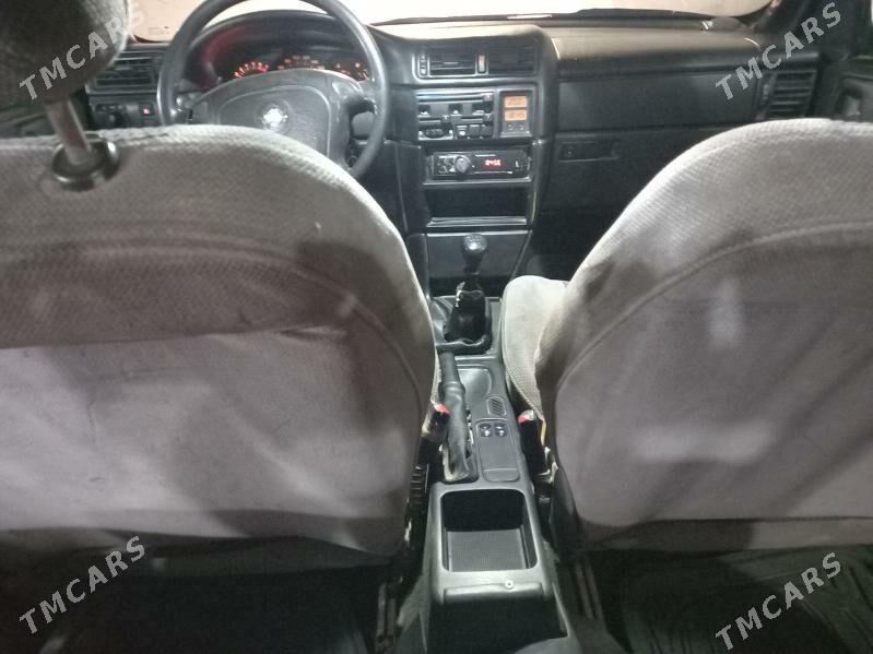 Opel Vectra 1994 - 50 000 TMT - Гурбансолтан Едже - img 4